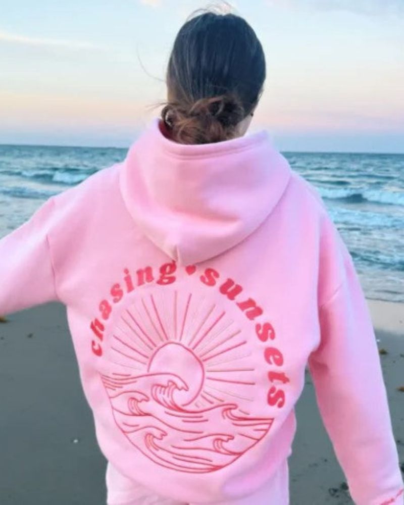 Chasing Sunsets - Stylish & Cozy Hoodie