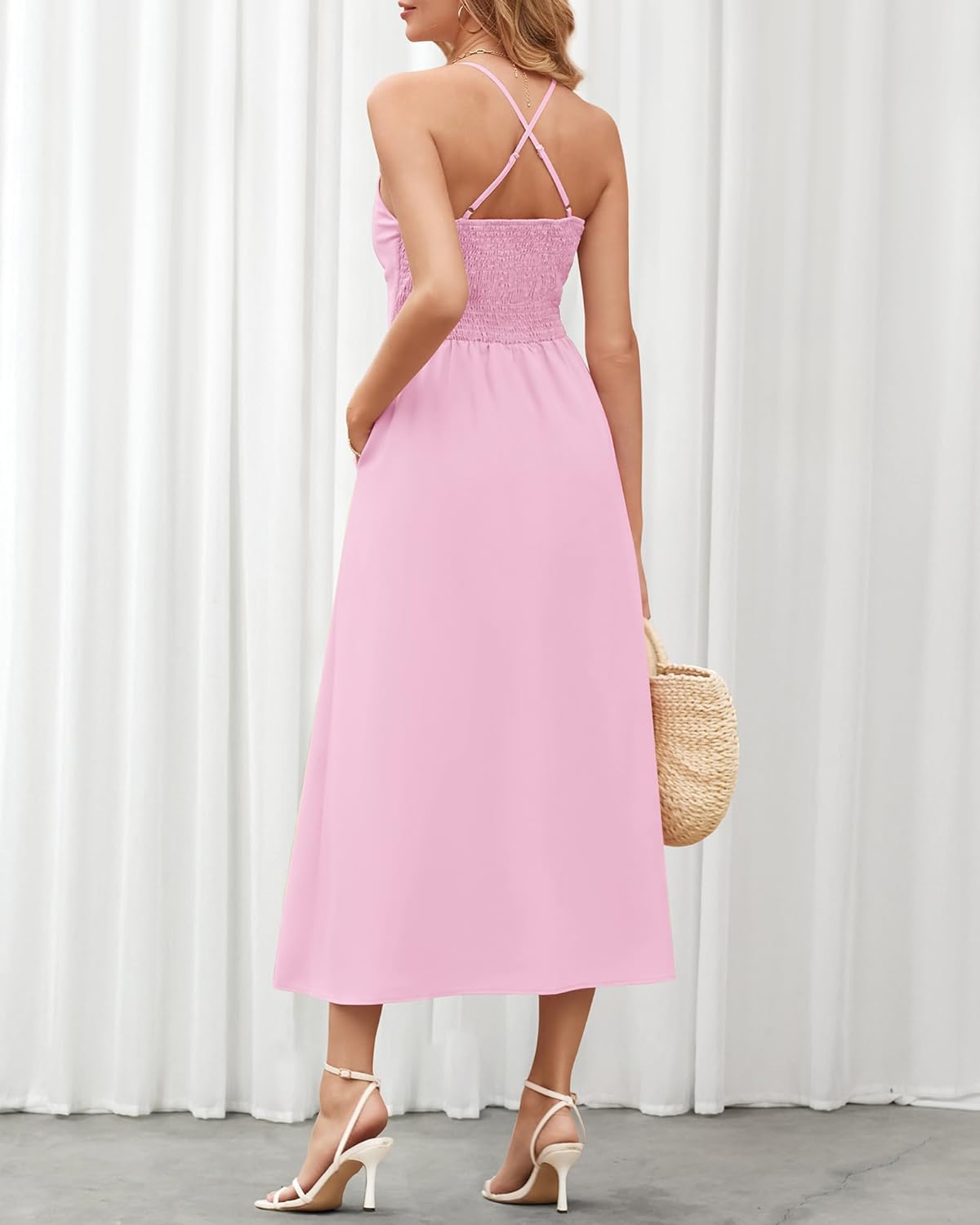 Nira - Sleeveless V-Neck Dress