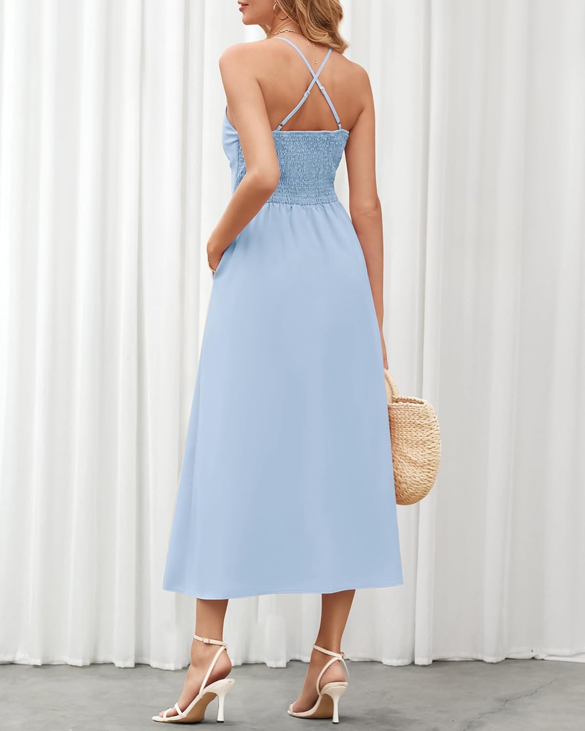 Nira - Sleeveless V-Neck Dress