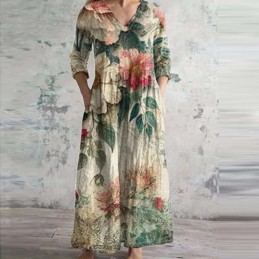 United Apparel Exclusive - Deana Retro Maxi Dress