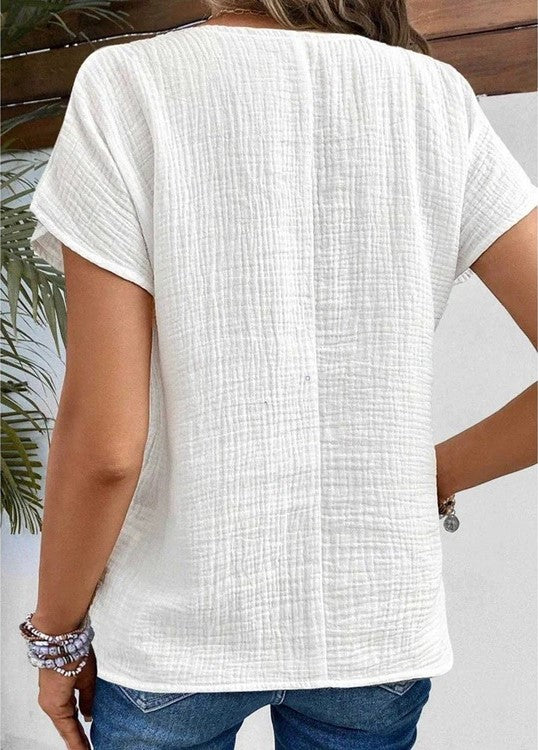 Maree - Top with Collar and Buttons